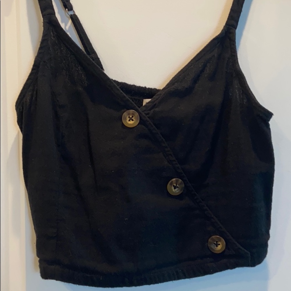 Black crop top linen
